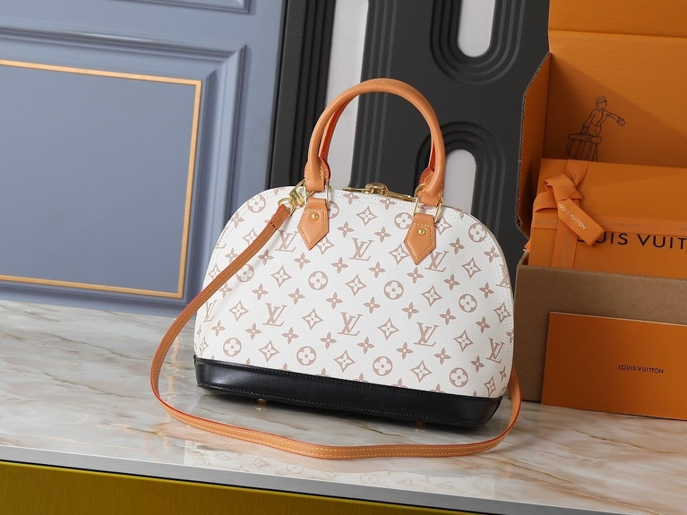 Dragons Bags ln Luxury Bag --77610