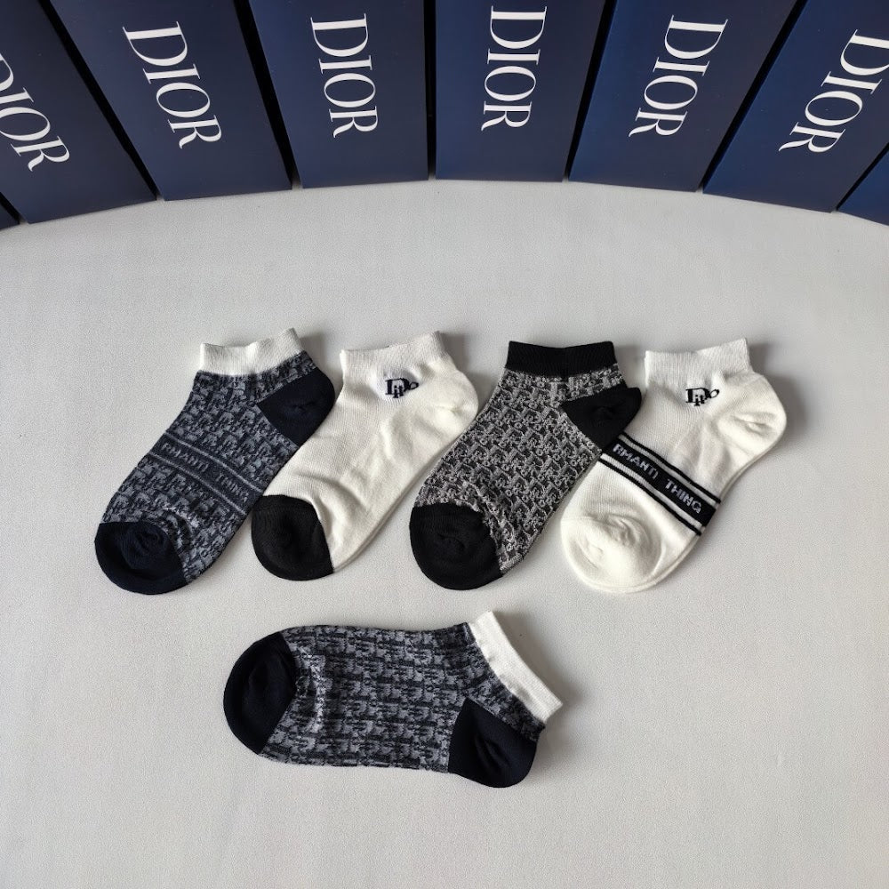 Dragons Bags Premium Luxury Socks --97992