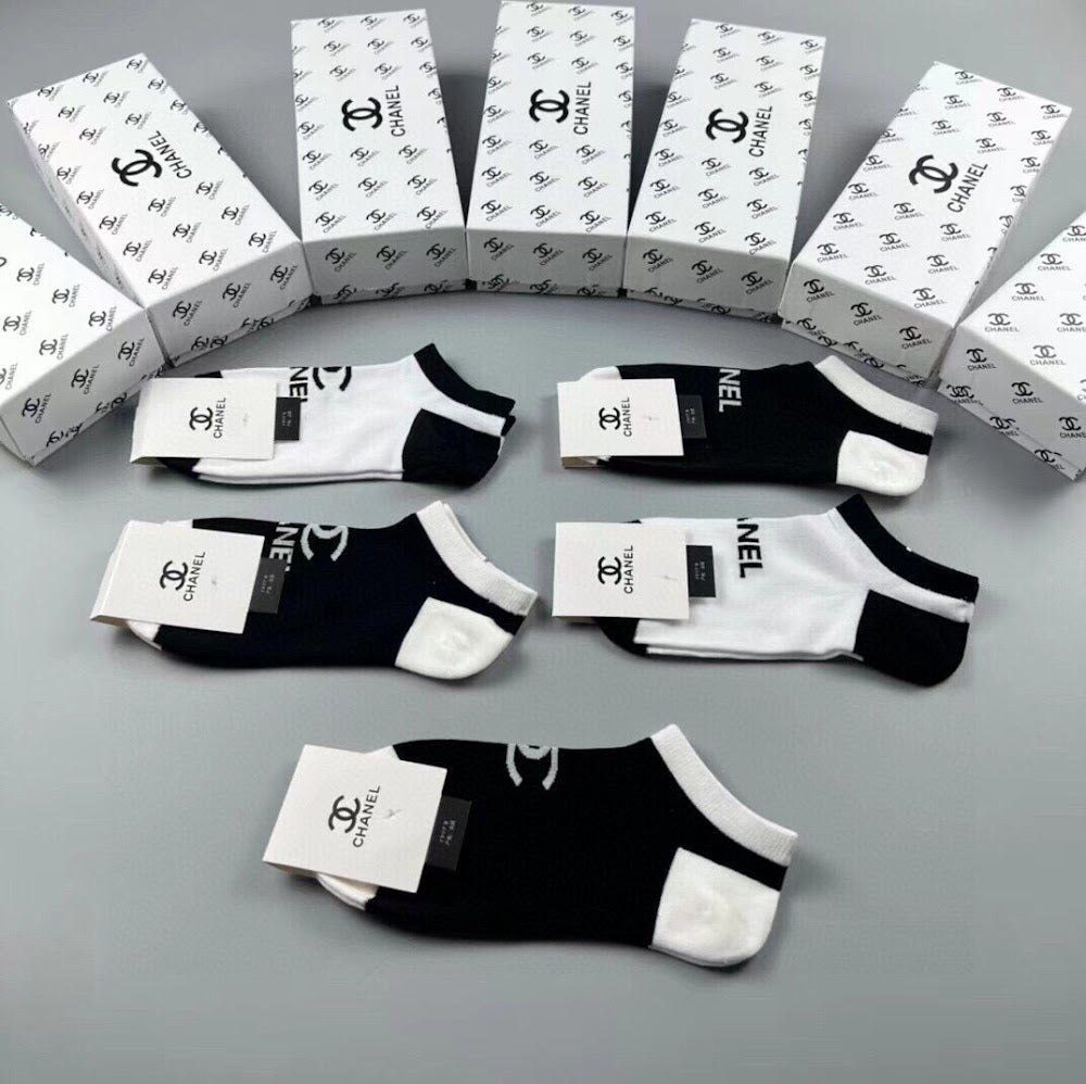 Dragons Bags Premium Luxury Socks --98140