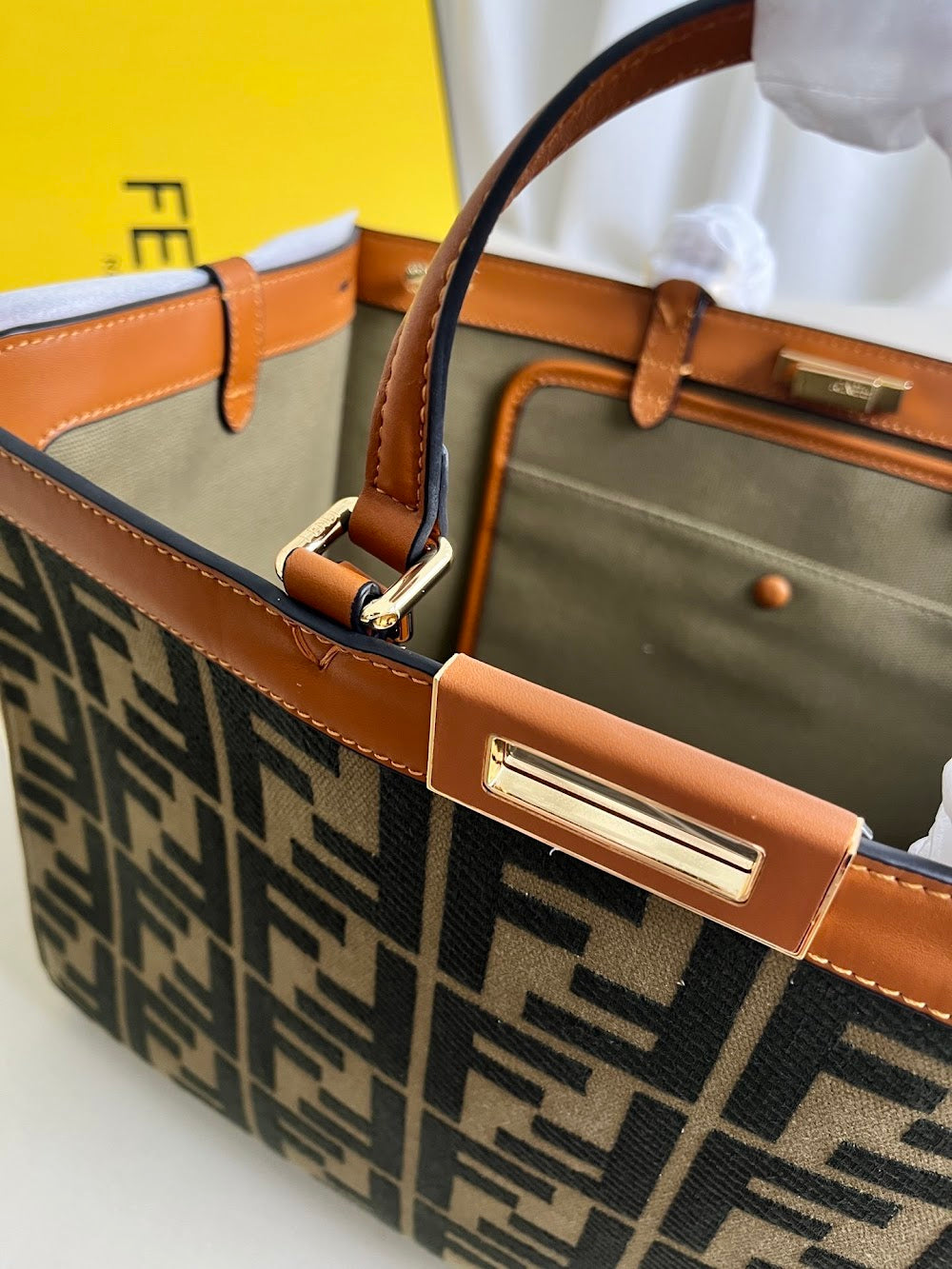 new-designer-premium-bags-nm15420