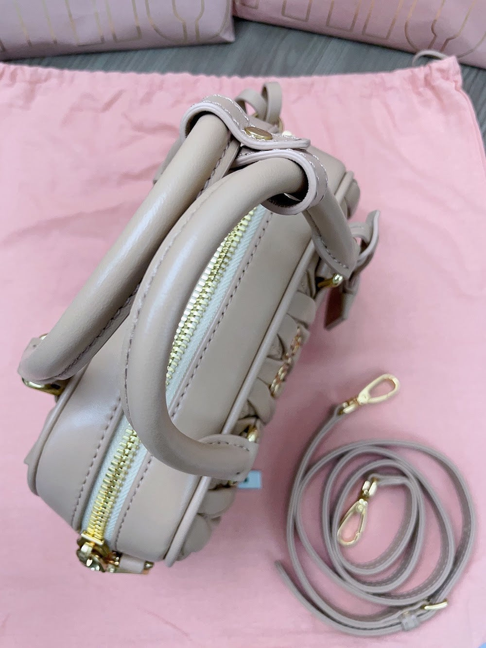 Dragons Bags Miun Miun Luxury Bag --122695