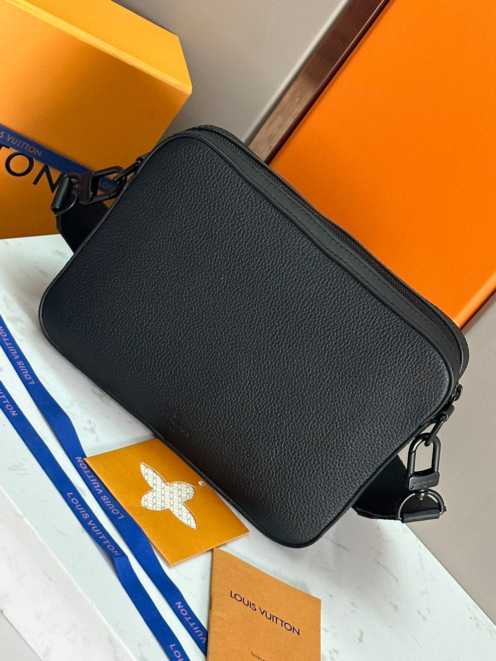 Dragons Bags ln Luxury Bag --70415