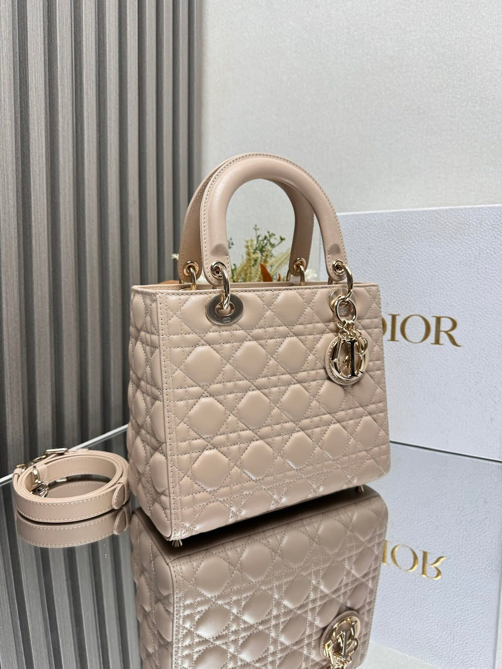 Dragons BagsDiorn Luxury Bag --116013