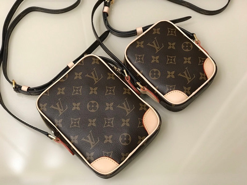 Dragons Bags ln Luxury Bag --56038