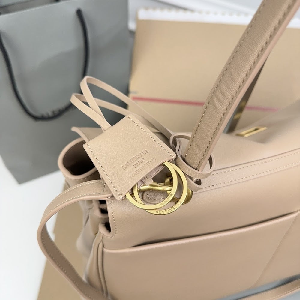 Dragons Bags Balenciaga Luxury Bag --111042