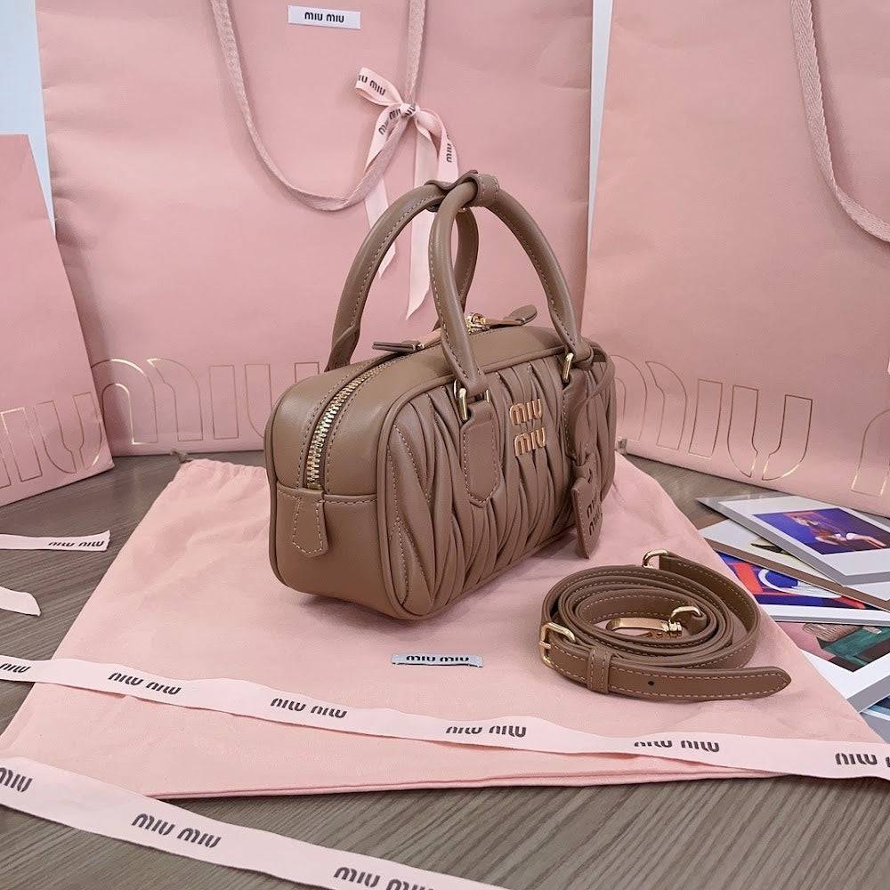 Dragons Bags Miun Miun Luxury Bag --122477