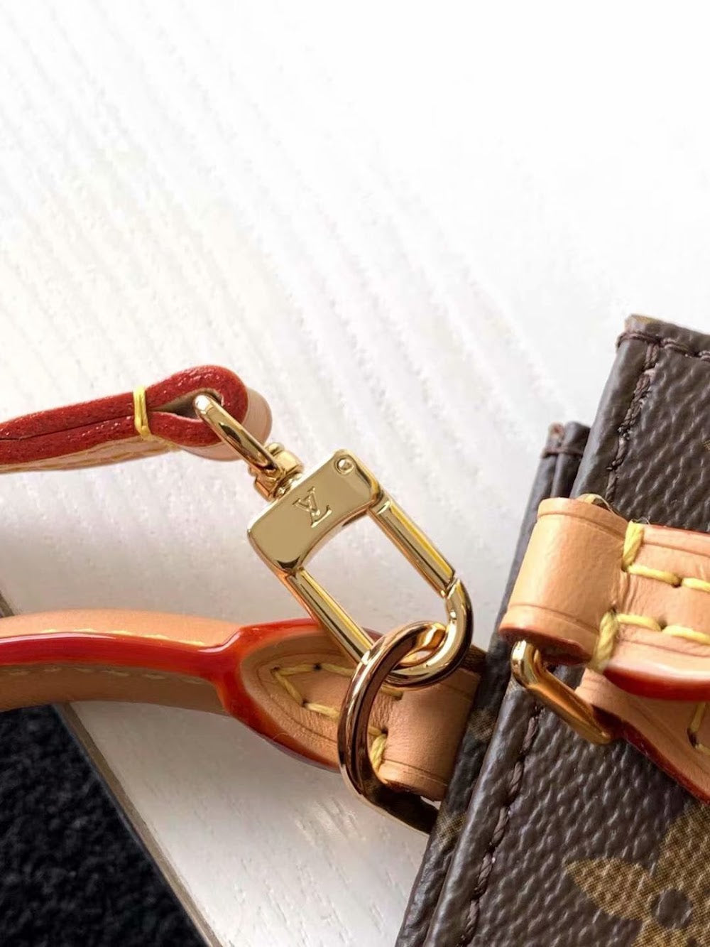 Dragons Bags ln Luxury Bag --56069