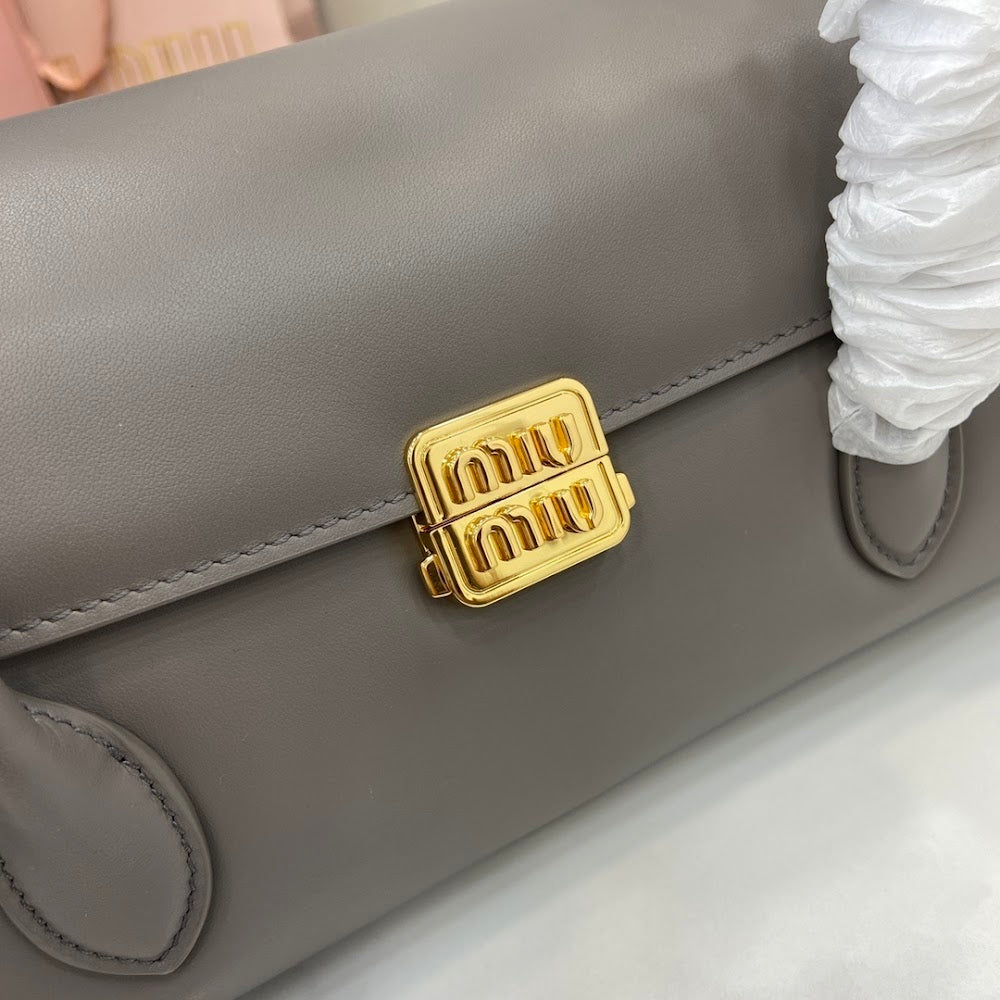 Dragons Bags Miun Miun Luxury Bag --122362