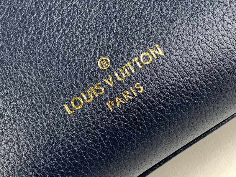 Dragons Bags ln Luxury Bag --68064