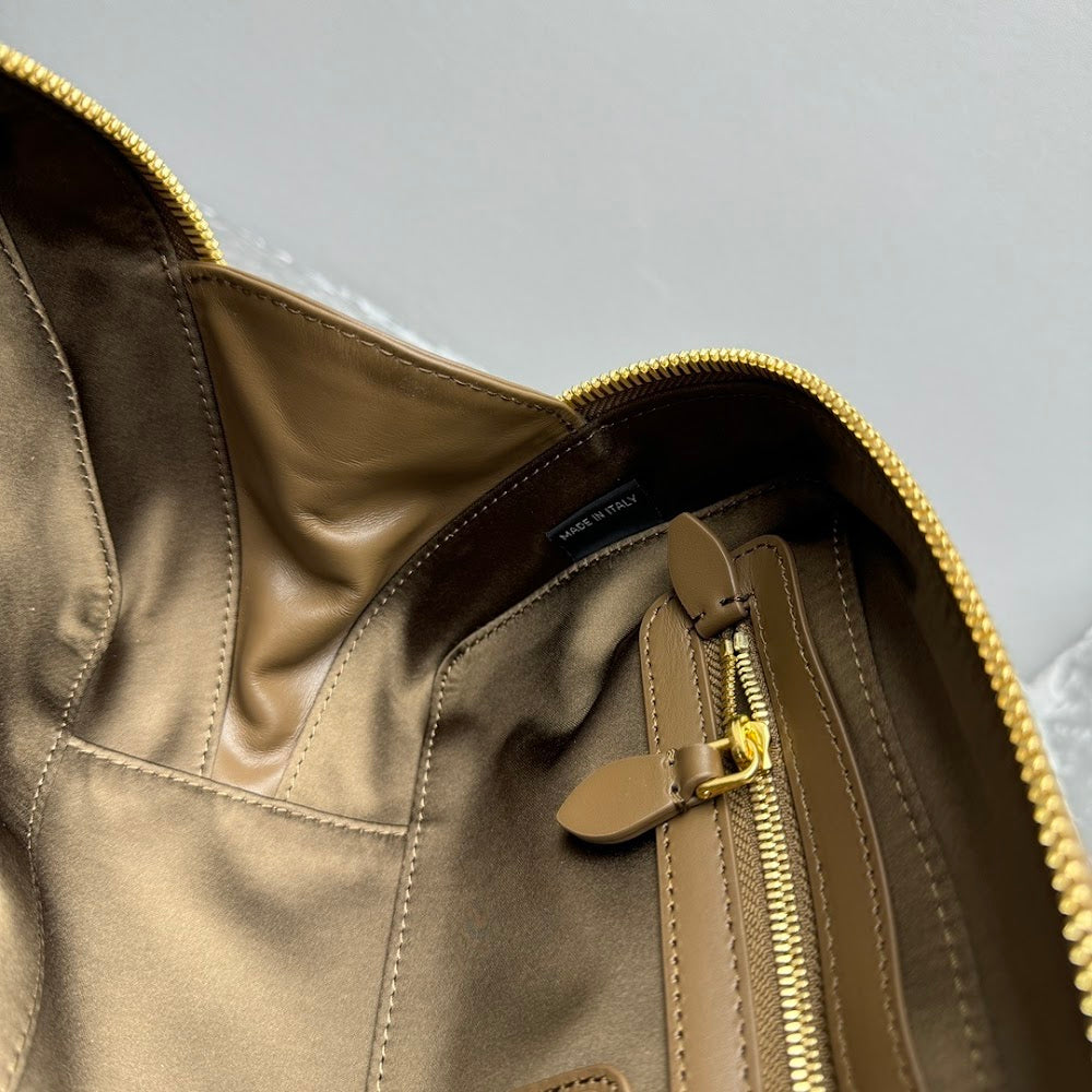 Dragons Bags Miun Miun Luxury Bag --123422