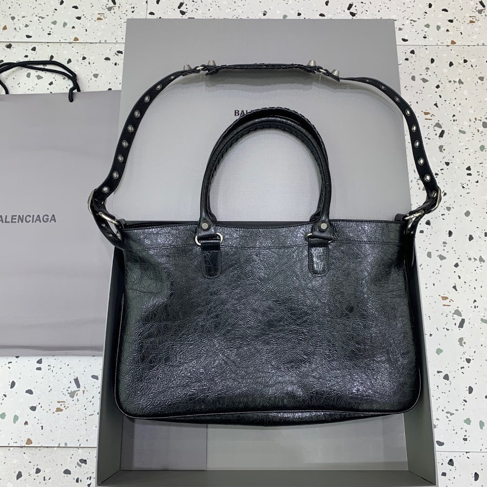 Dragons Bags Balenciaga Luxury Bag --111000