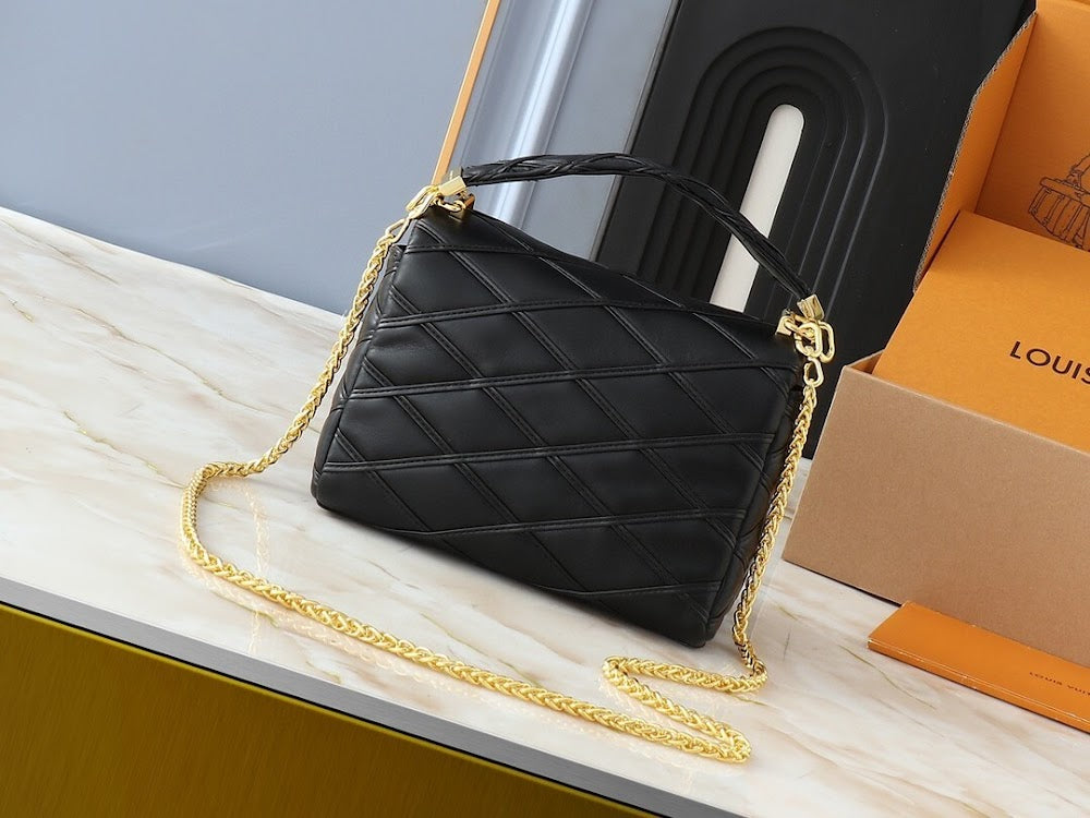 Dragons Bags ln Luxury Bag --76616