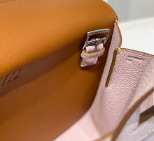 new-luxury-designer-bags-nm11349