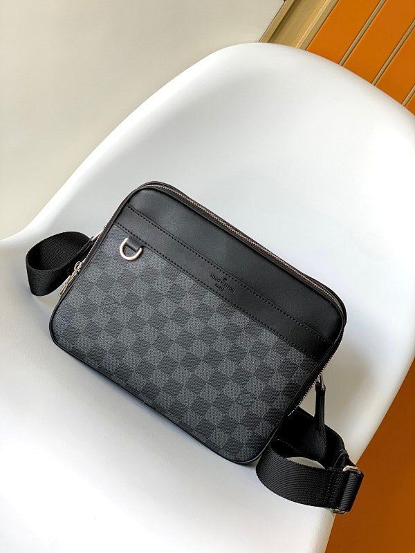 Dragons Bags ln Luxury Bag --70143