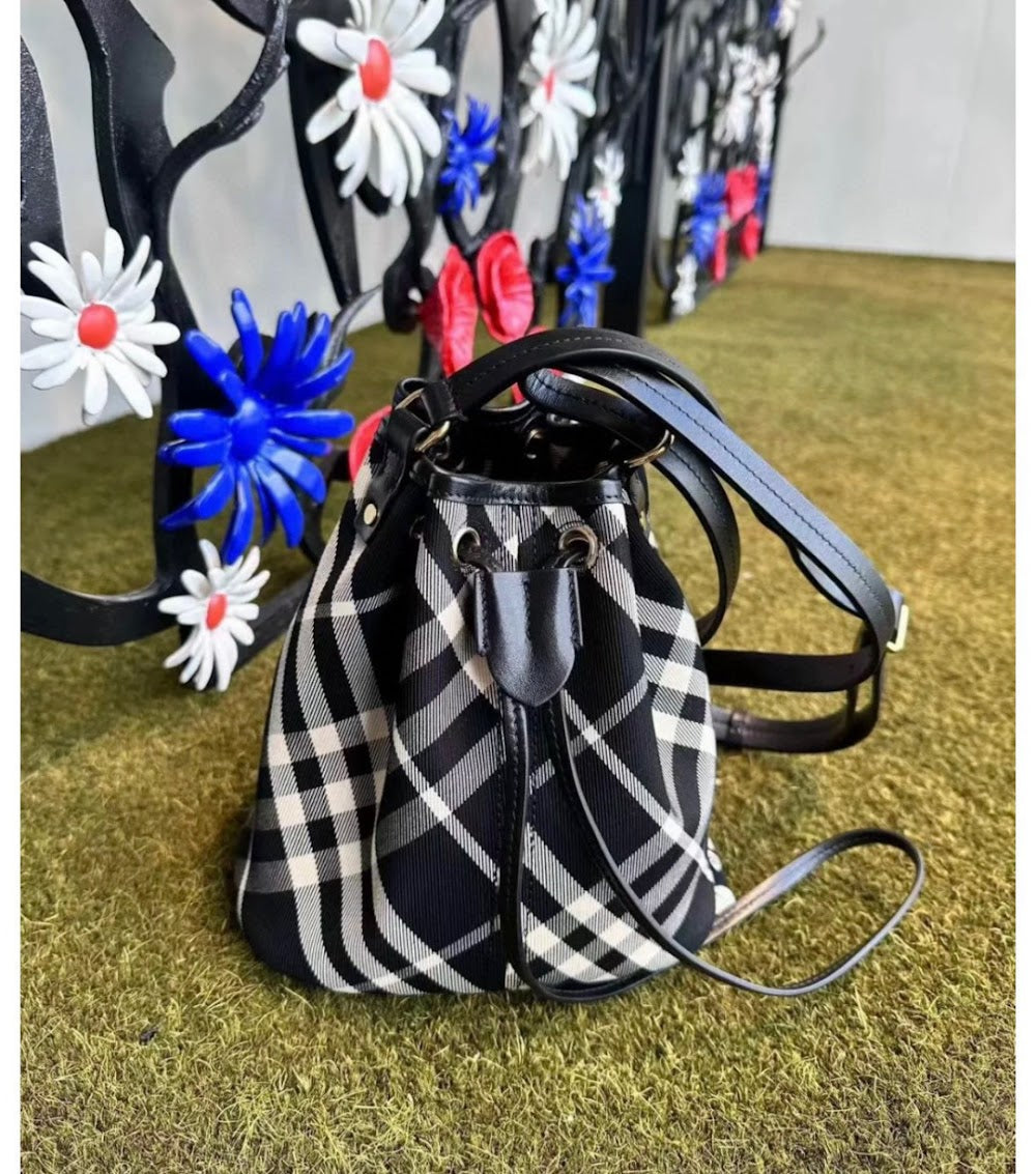 Dragons Bags Burberryn Luxury Bag --92185