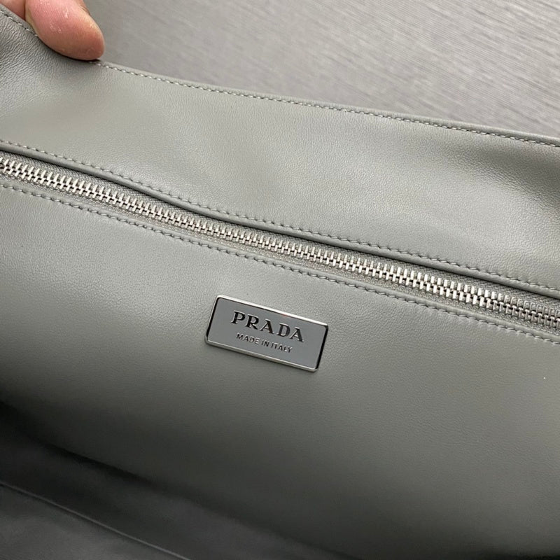 Jessica Bags pradn Luxury Bag --74984