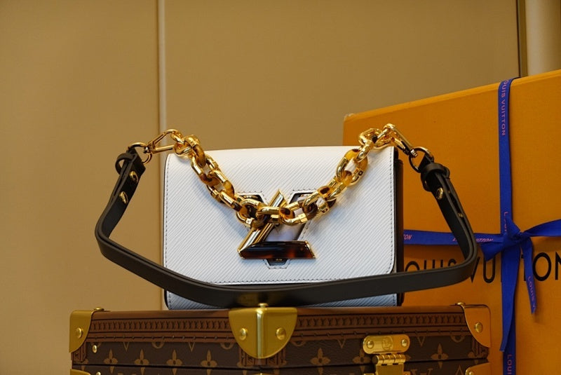 Dragons Bags ln Luxury Bag --66540