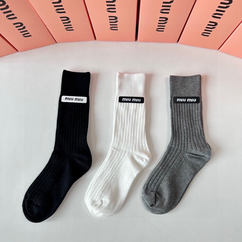 Dragons Bags Premium Luxury Socks --97797
