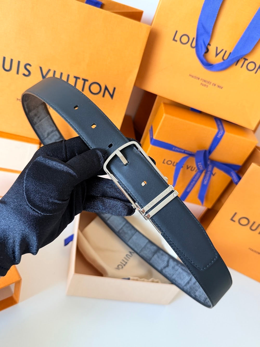 Dragons Bags ln Luxury Belt --110306