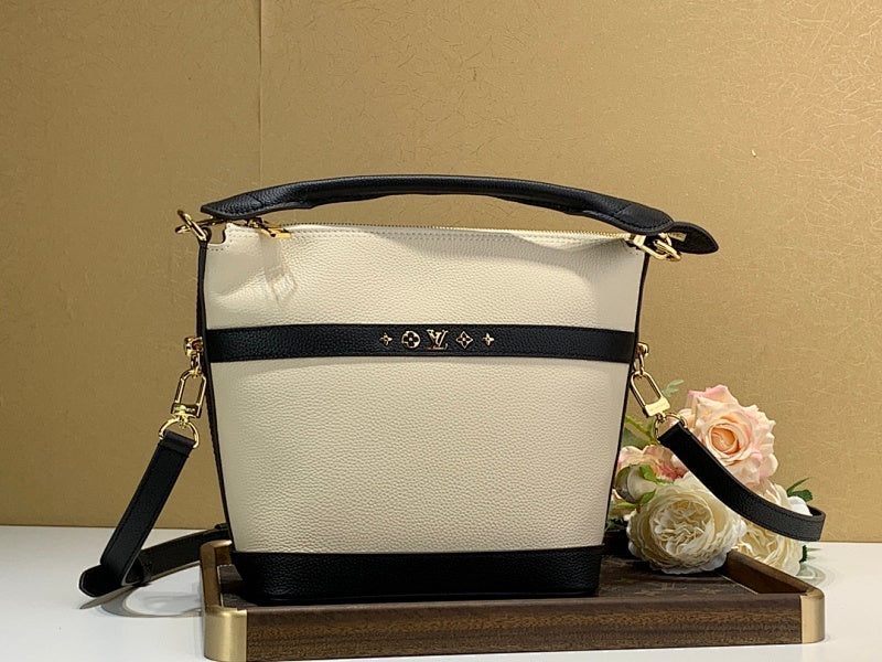 Dragons Bags ln Luxury Bag --59729
