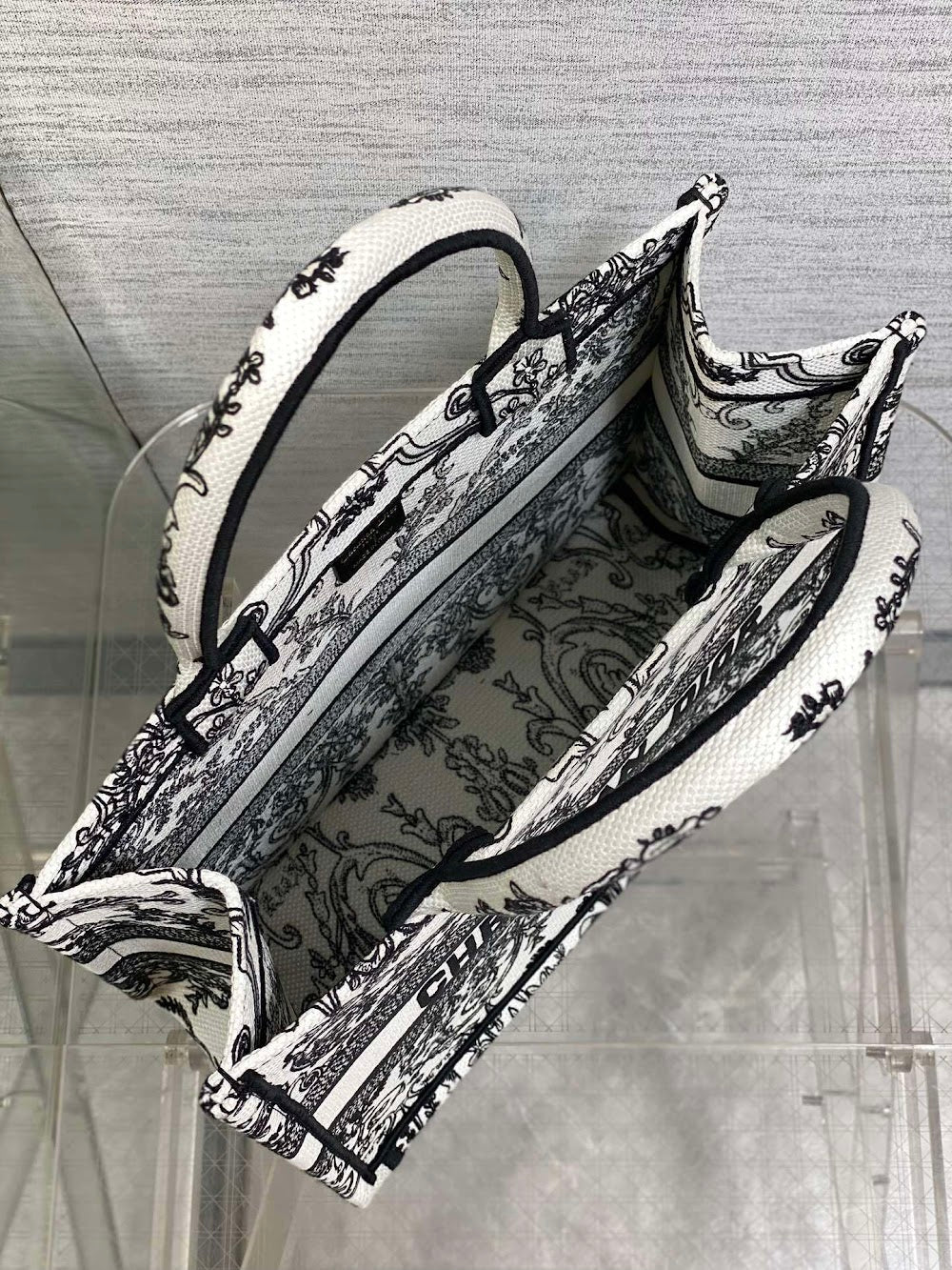 Dragons BagsDiorn Luxury Bag --115458