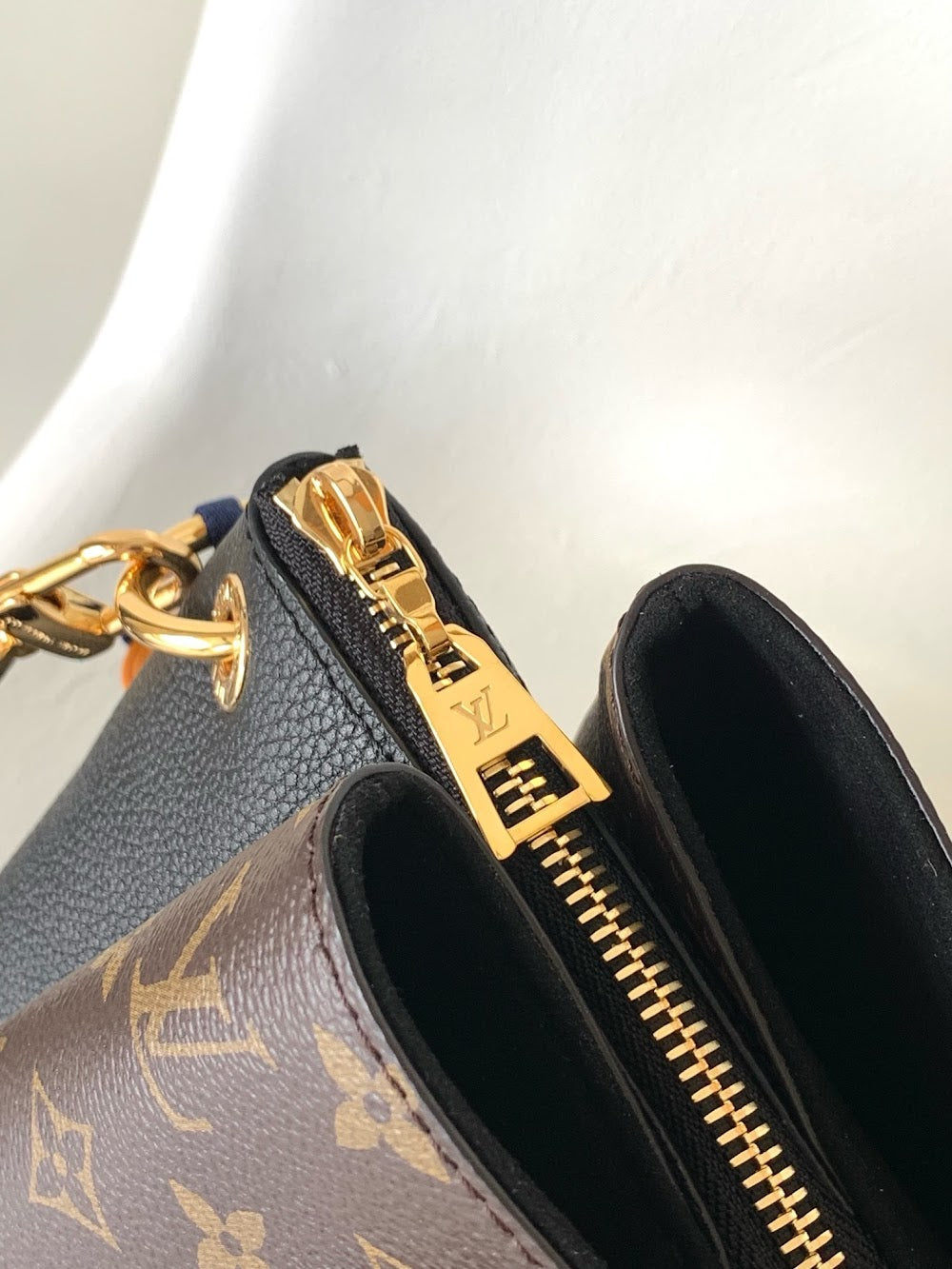 Dragons Bags LVn Luxury Bag --80254