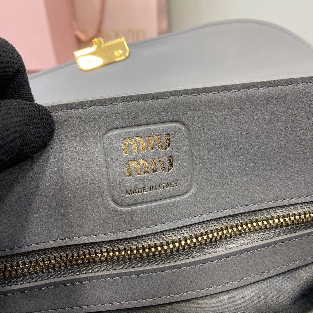 Dragons Bags Miun Miun Luxury Bag --122362