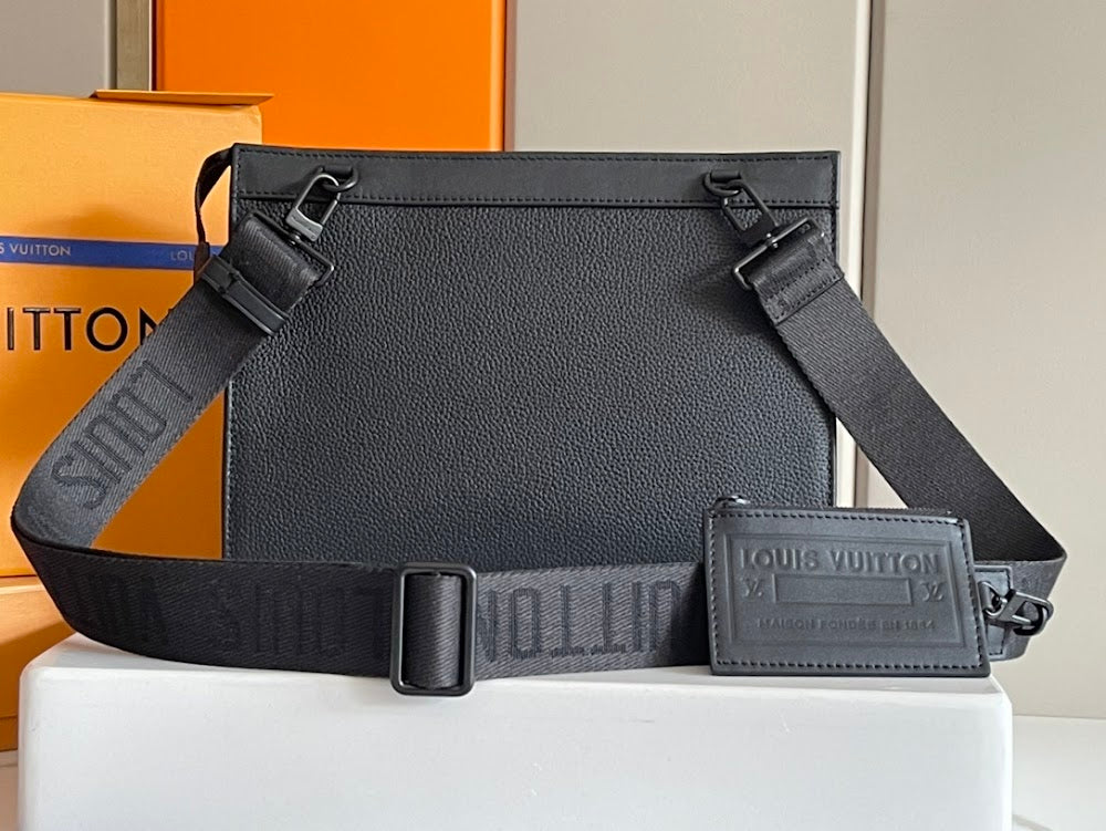Dragons Bags ln Luxury Bag --70376