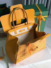 new-luxury-designer-bags-nm8239