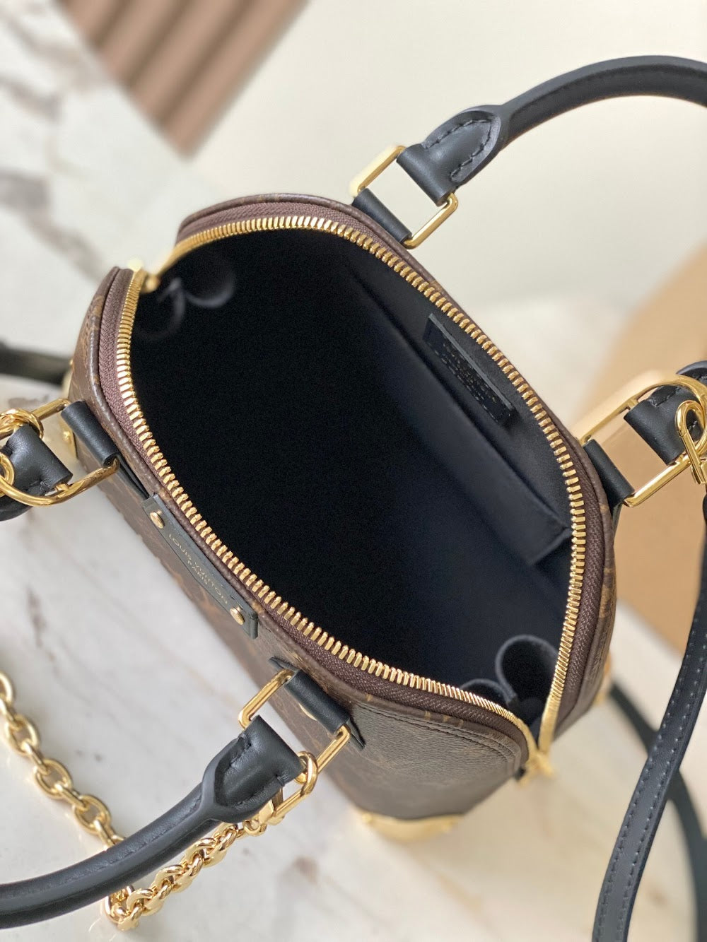Dragons Bags ln Luxury Bag --95573