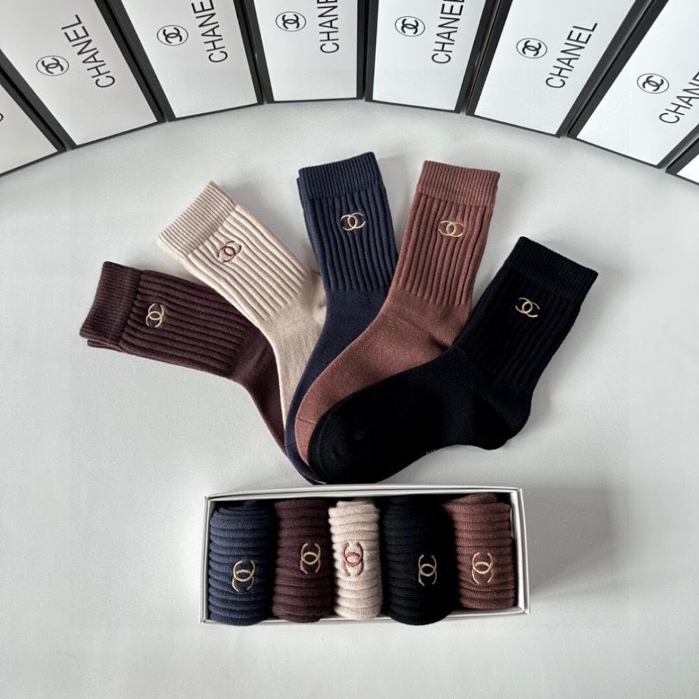 Dragons Bags Premium Luxury Socks --97961