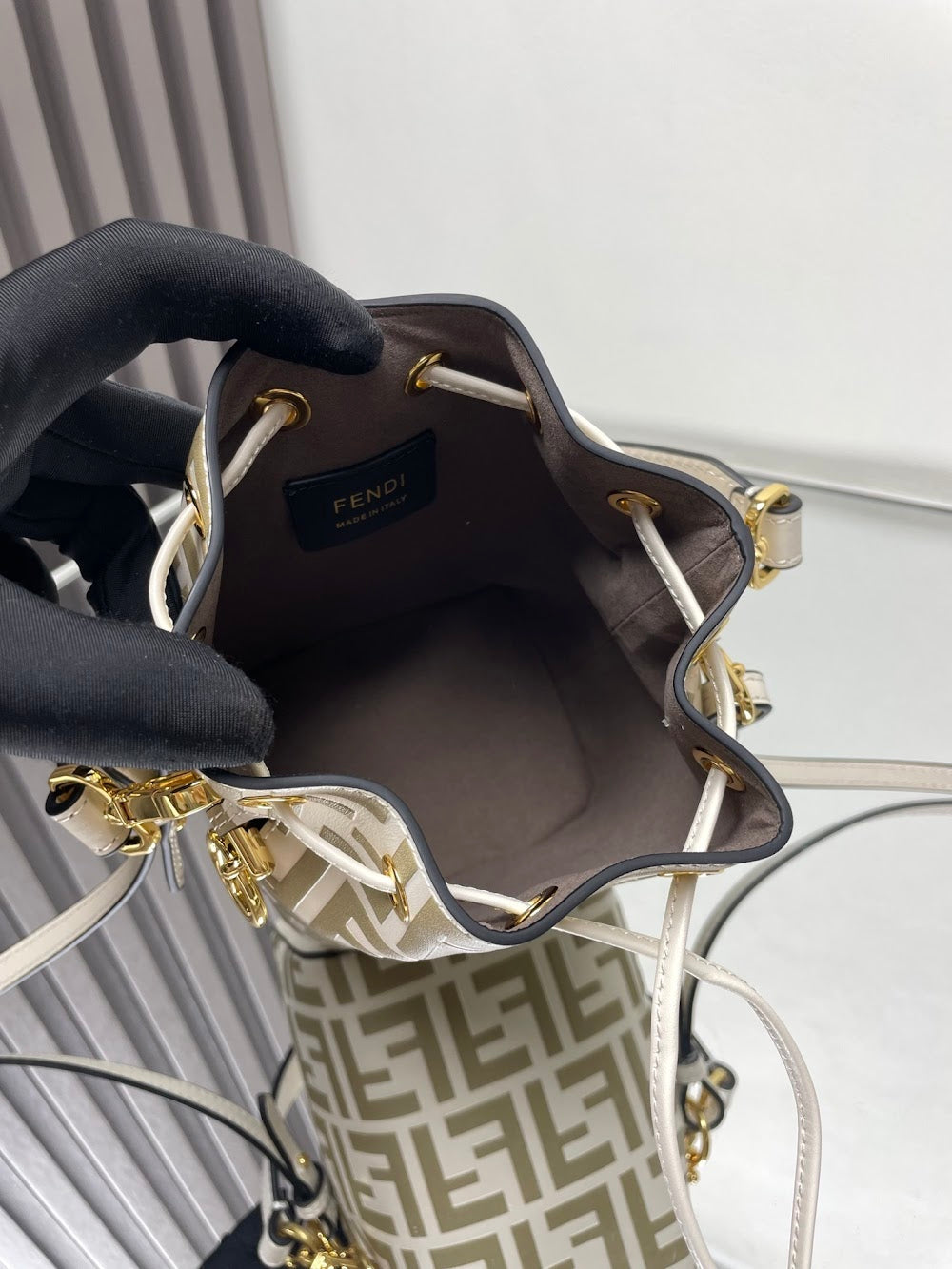 new-designer-premium-bags-nm15680