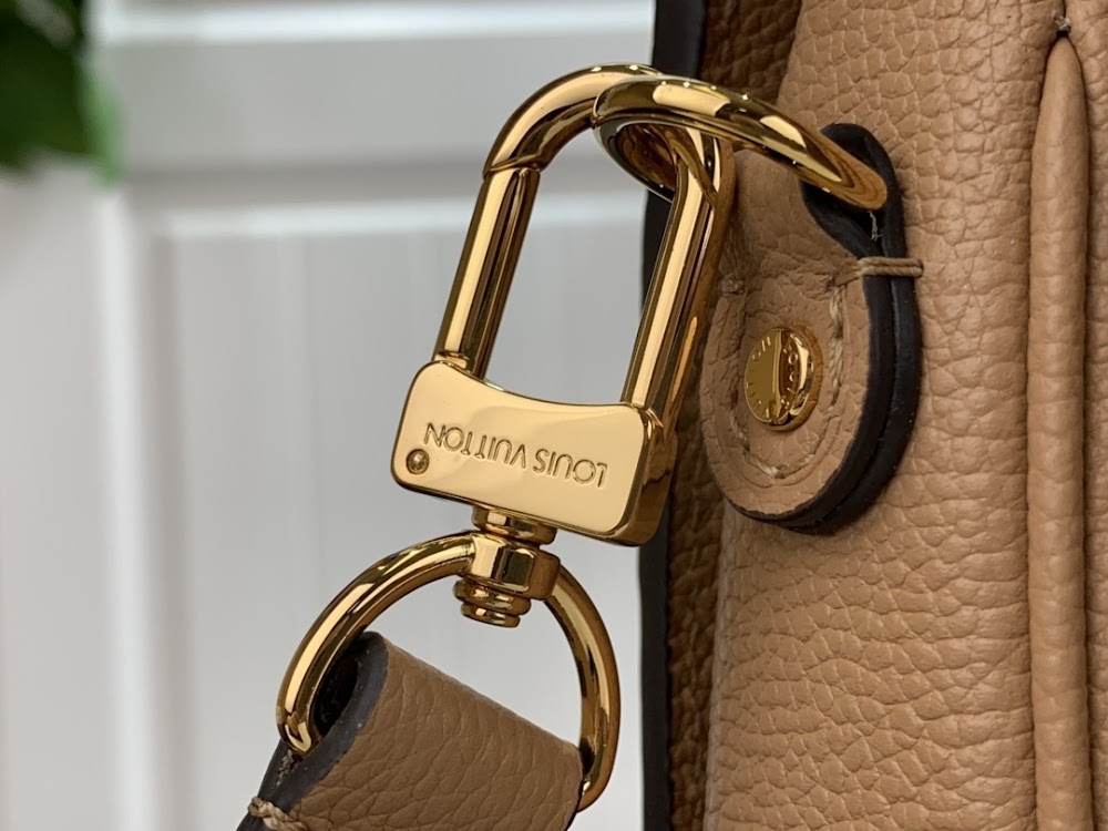 Dragons Bags ln Luxury Bag --59664