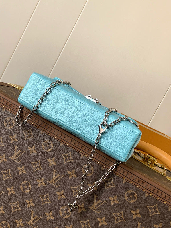 Dragons Bags ln Luxury Bag --81567