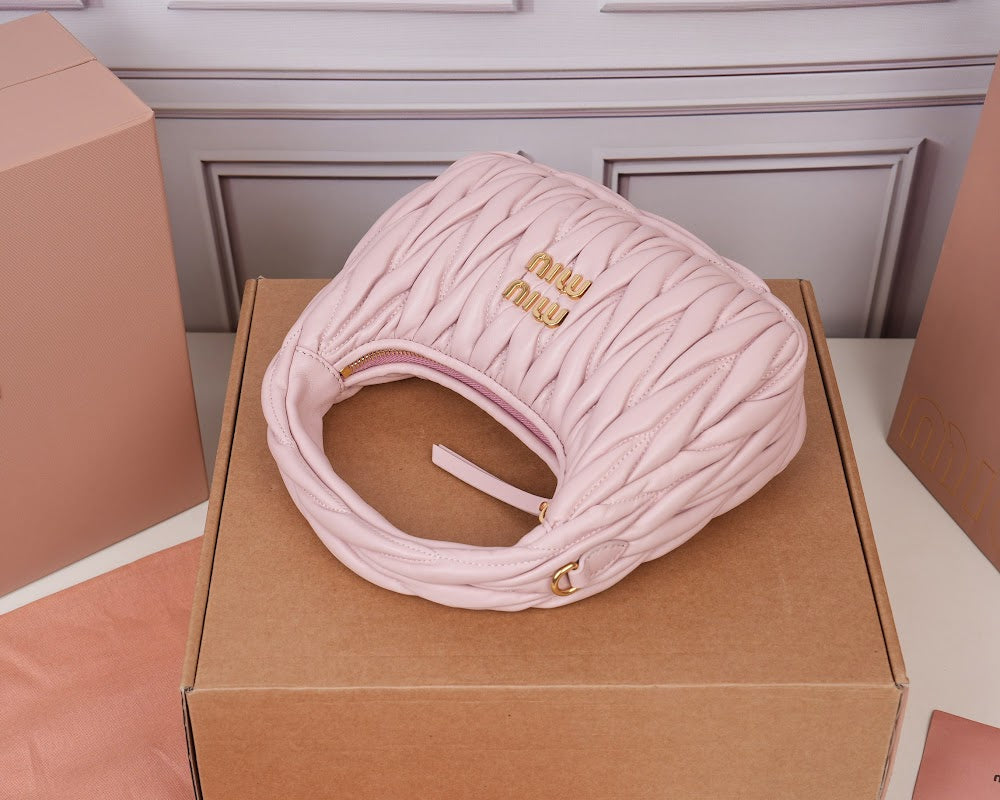 Dragons Bags Miun Miun Luxury Bag --123054