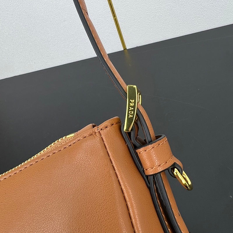 Jessica Bags pradn Luxury Bag --74570
