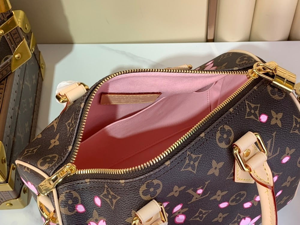 Dragons Bags ln Luxury Bag --69589