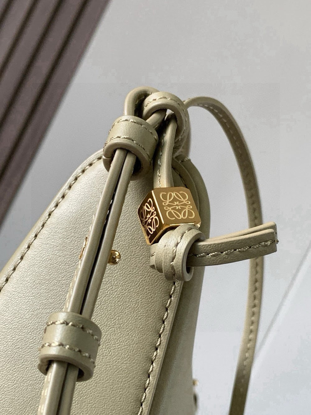 Dragons Bags Lowen Luxury Bag --99920