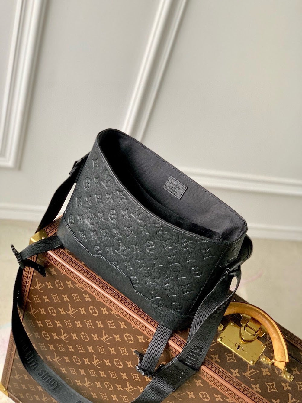 Dragons Bags ln Luxury Bag --71059