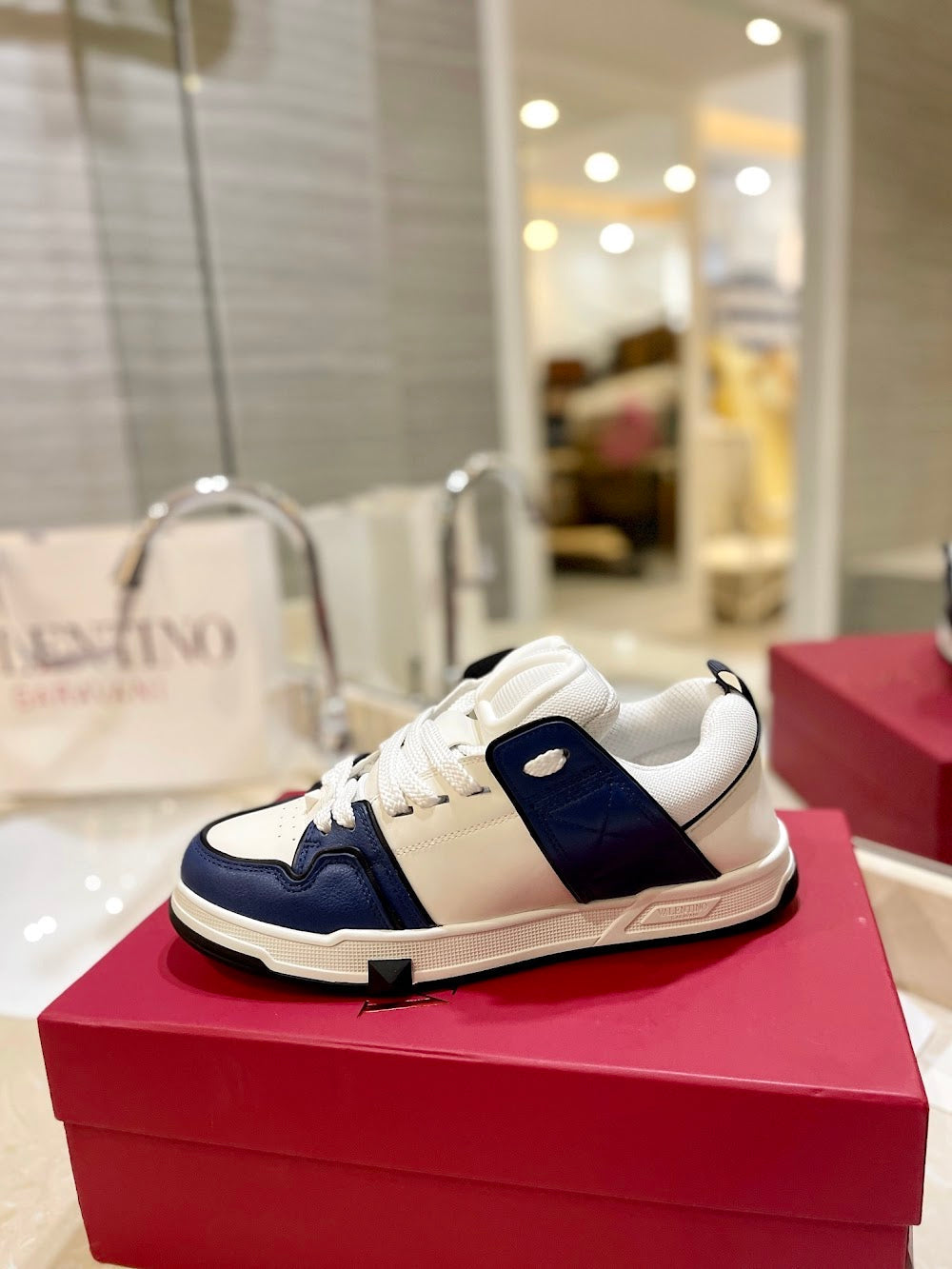 Dragons Bags Valentino Luxury Shoes --52620