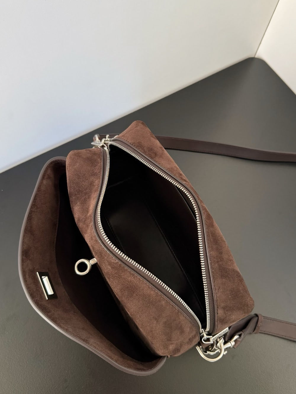 Dragons Bags Balenciaga Luxury Bag --111120