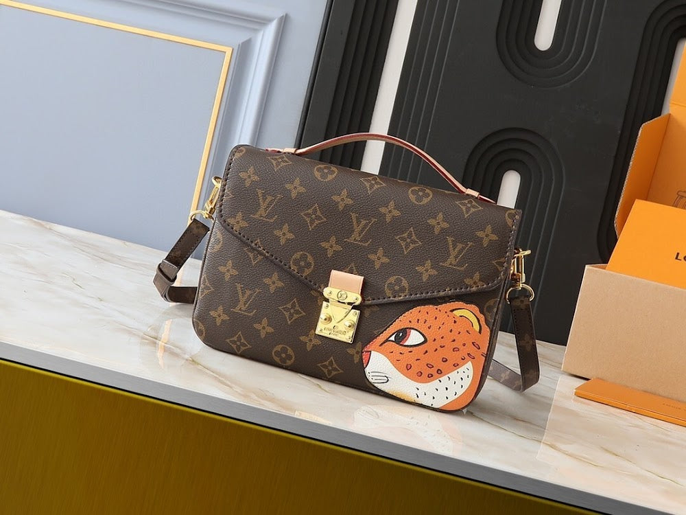 Dragons Bags ln Luxury Bag --76437