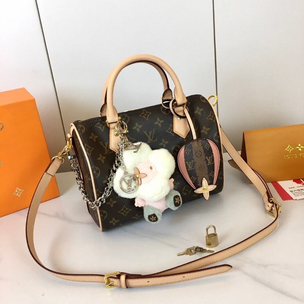 Dragons Bags ln Luxury Bag --76837