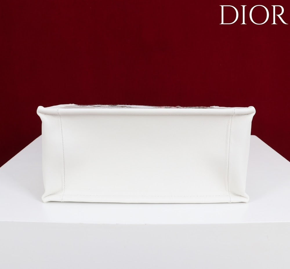 Dragons BagsDiorn Luxury Bag --114938