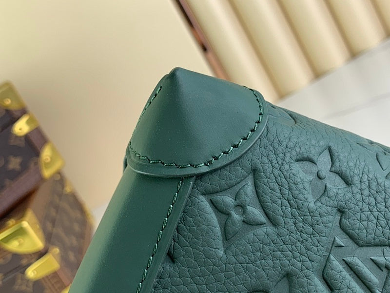 Dragons Bags ln Luxury Bag --68949