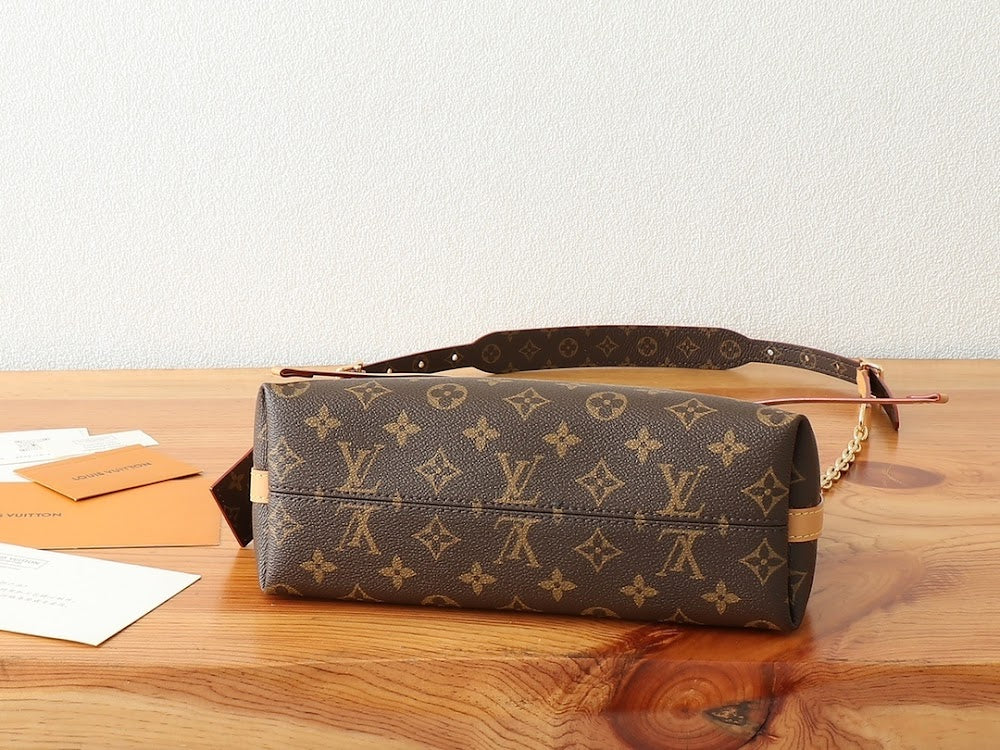 Dragons Bags ln Luxury Bag --97262
