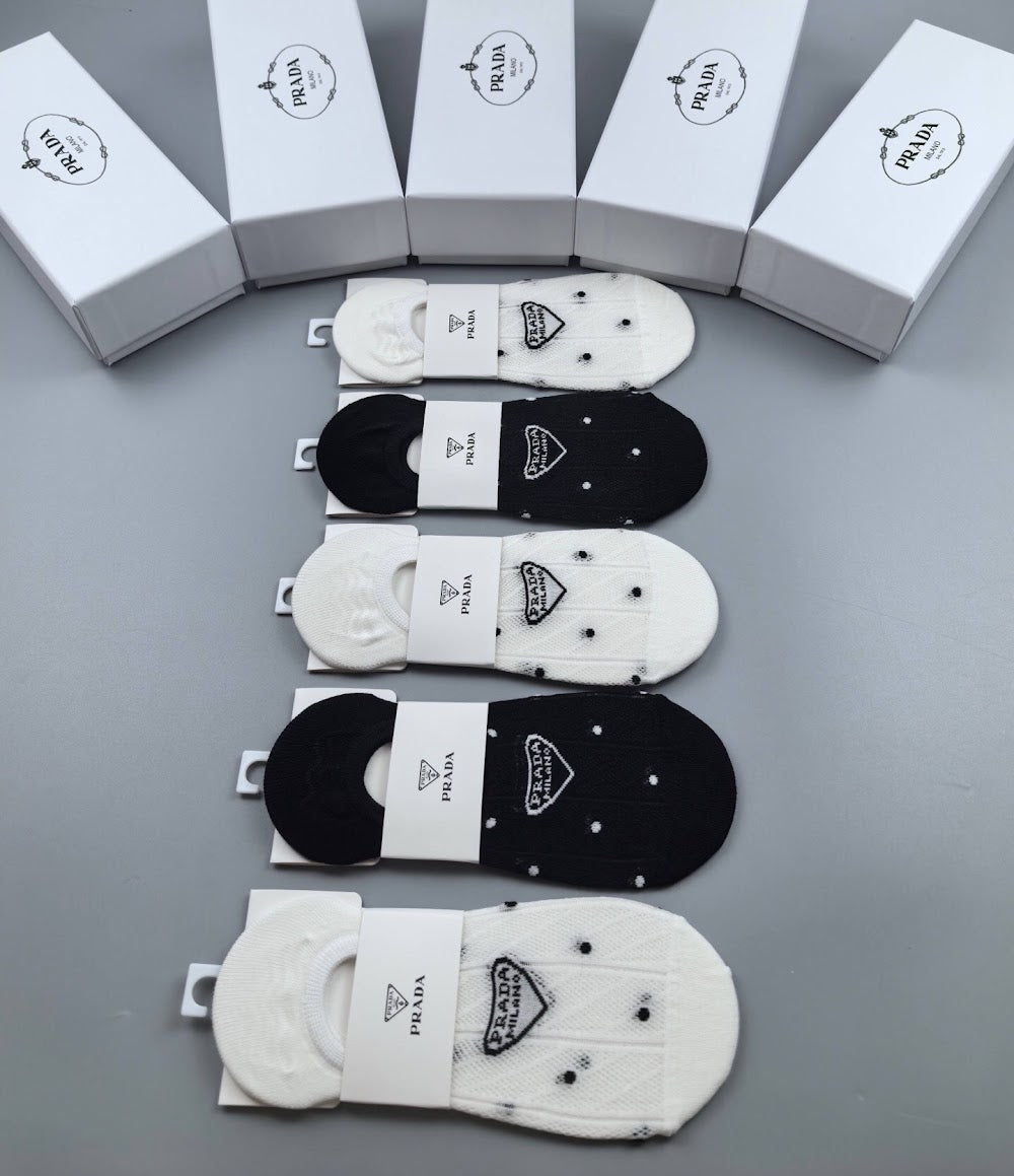 Dragons Bags Premium Luxury Socks --98321