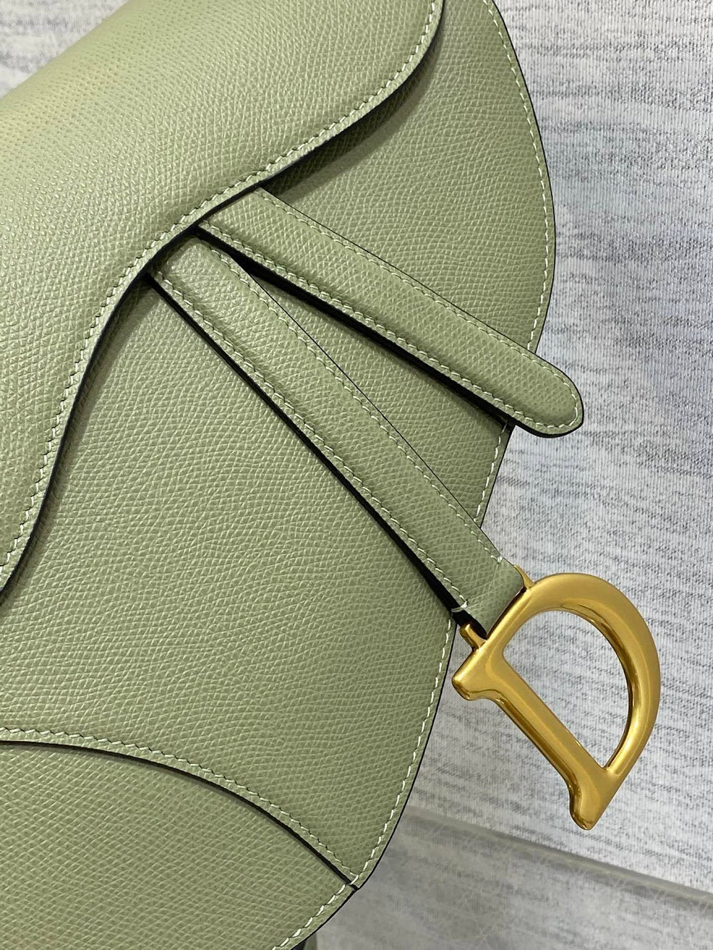 Dragons BagsDiorn Luxury Bag --115010