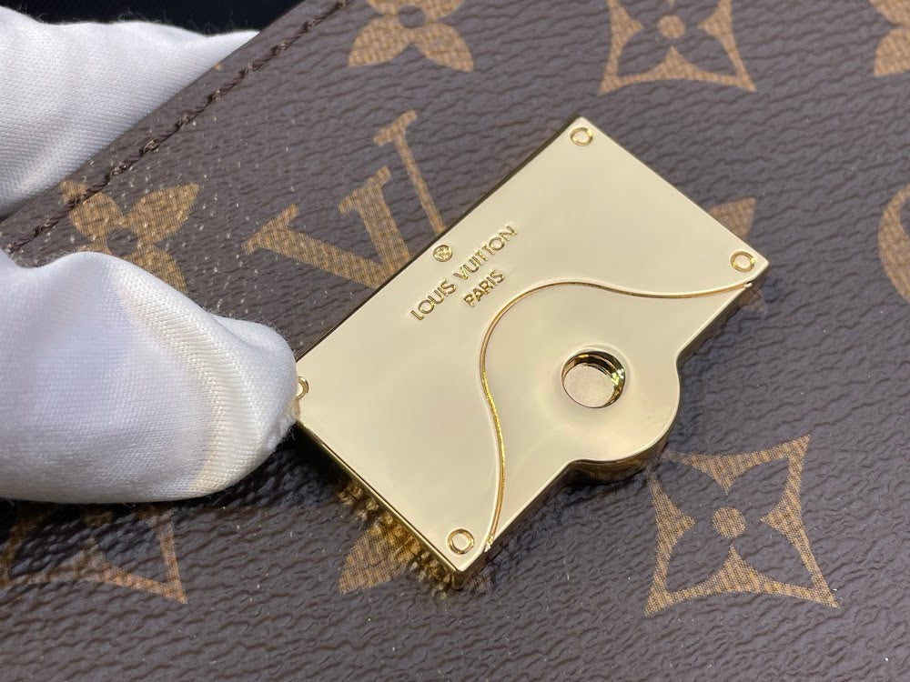 Dragons Bags ln Luxury Bag --95558