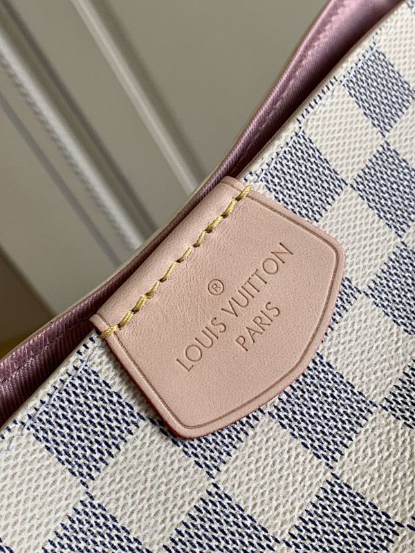 Dragons Bags ln Luxury Bag --66736